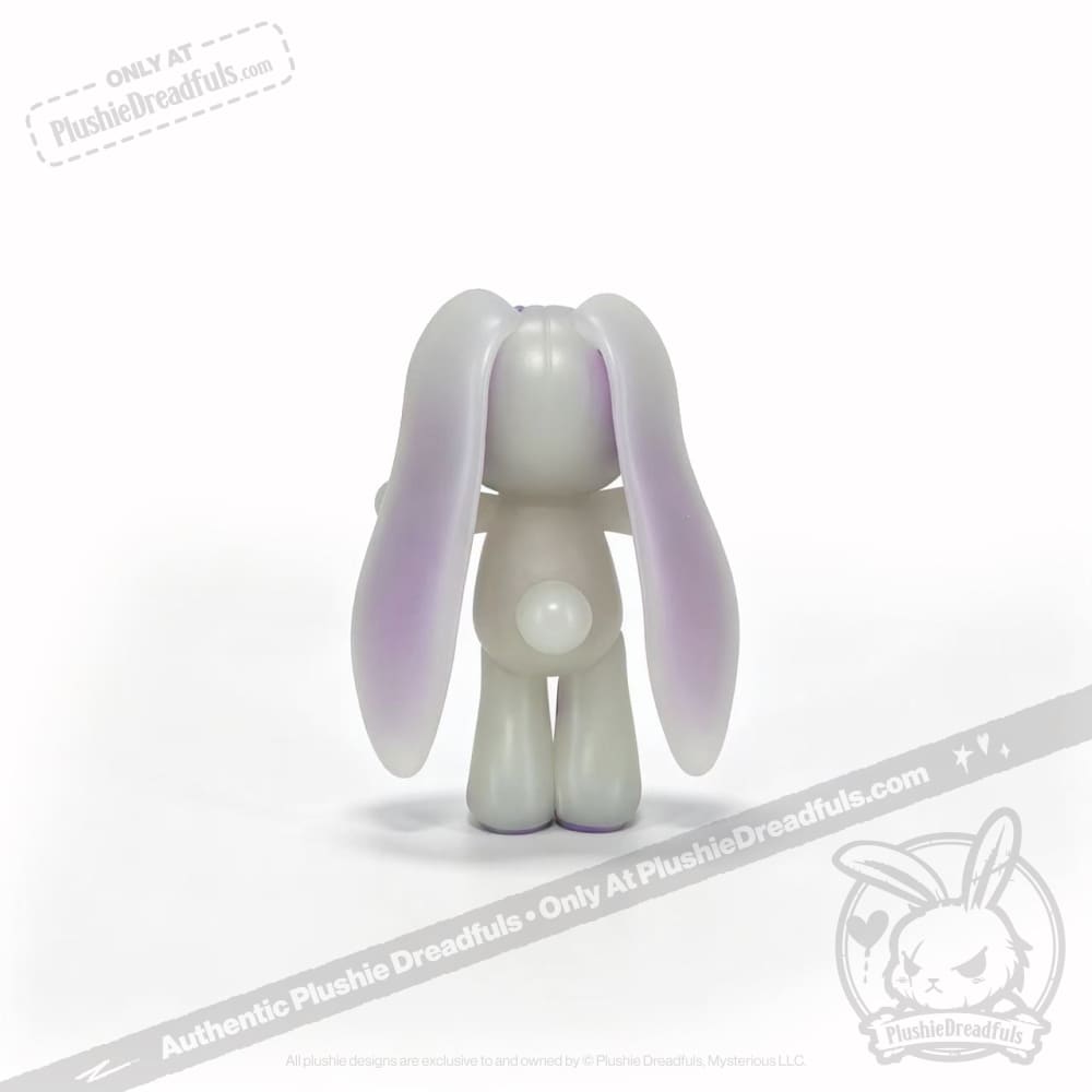 Plushie Dreadfuls Love Rabbit Figurine - necklace