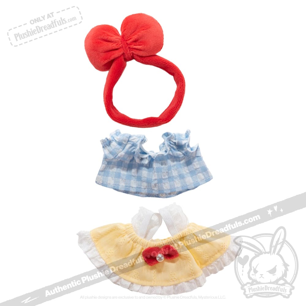 Mini Plush Outfit - Maple Village Outfit accessory