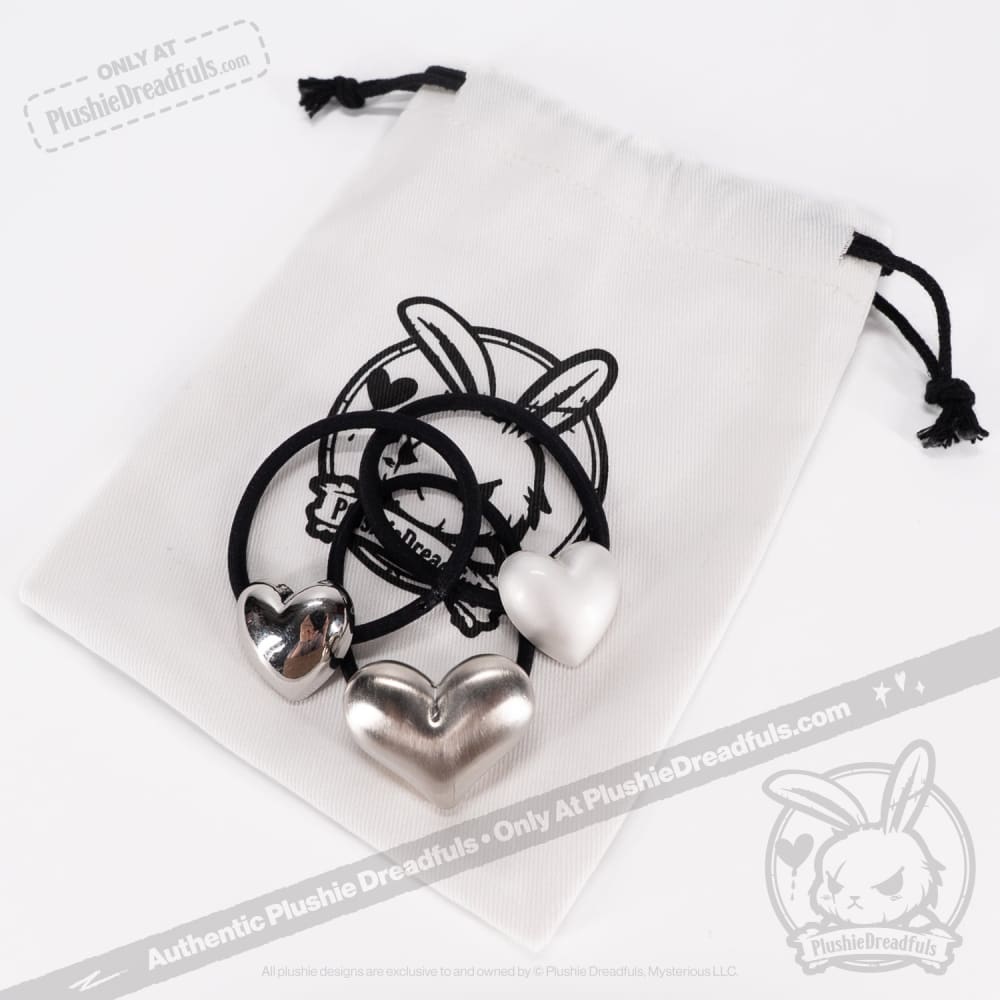 Plushie Dreadfuls - Goth Girl 3 Heart Bracelet Set