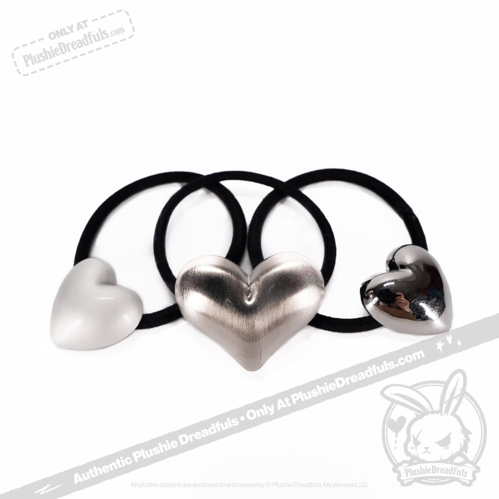 Plushie Dreadfuls - Goth Girl 3 Heart Bracelet Set