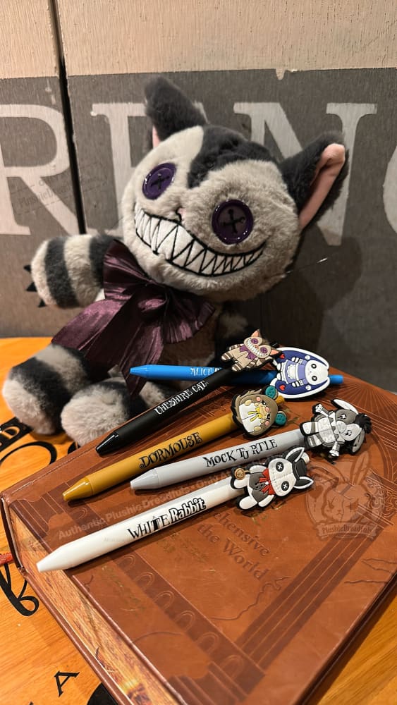 Victorian McGee’s Character Pens pen